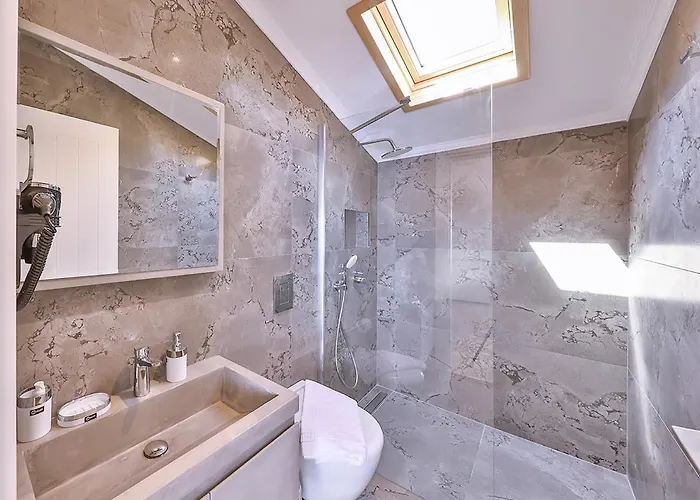 Mare Vista アパートホテル